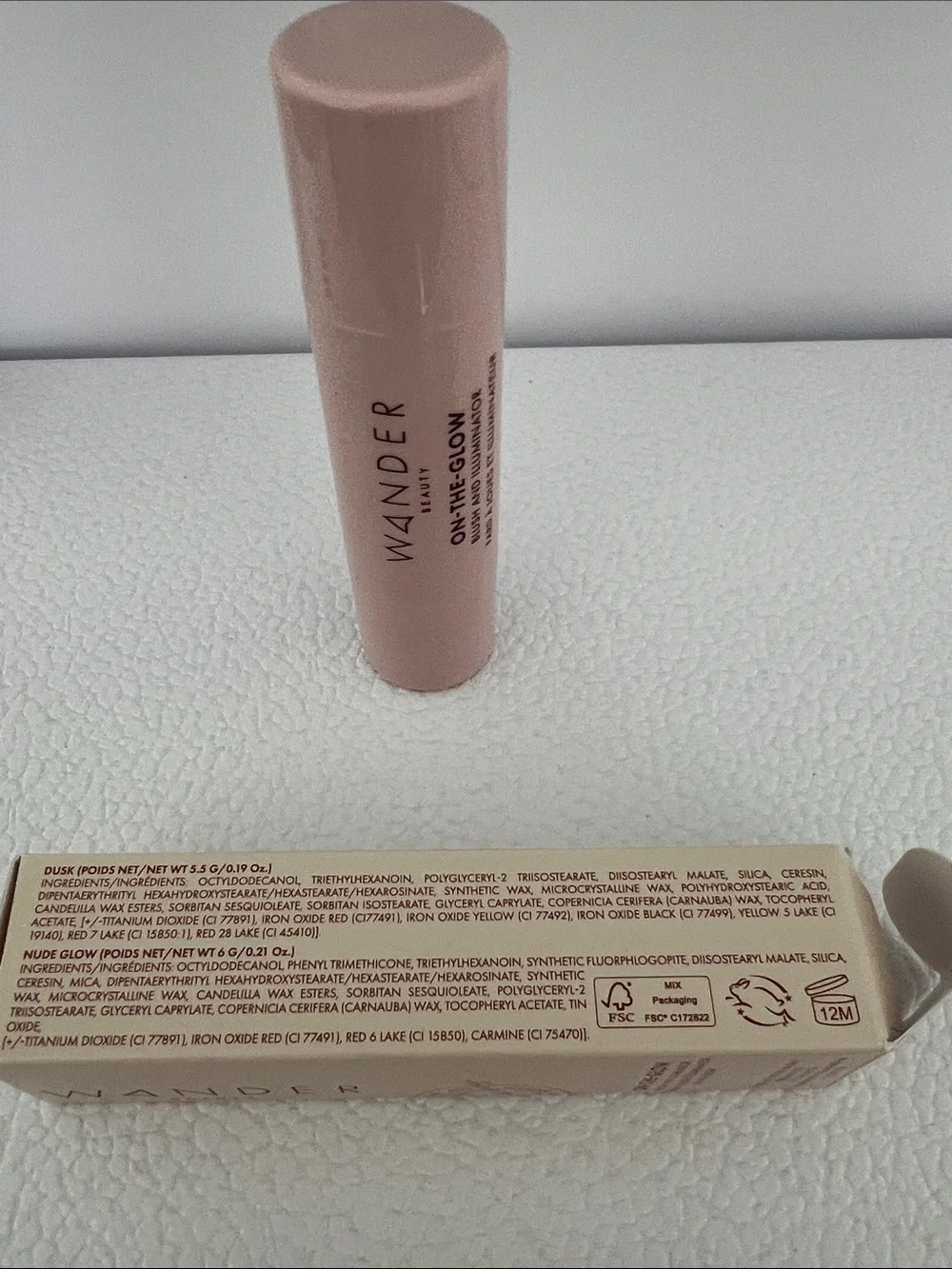Wander Beauty On-The-Glow Blush & Illuminator stick — Dusk & Nude Glow